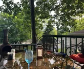 Enjoy a serene stay at Eagle Nest Cottage