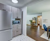 Trendy 3BR Home In Safe Neighborhood + Fenced Yard
