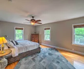 Pet-Friendly Lake Getaway: 1 Block to Beach!