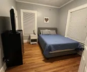 Charming 5-Bed 2-Bath Home Near Aggieville and K-State! Laundry, Parking On Site