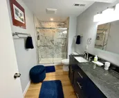 Two Beautiful Spaces Under One Roof-Perfect for Reunions and Families-5BR/3BA