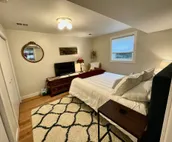 Two Beautiful Spaces Under One Roof-Perfect for Reunions and Families-5BR/3BA