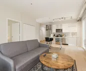 Pamper Yourself w/ Upscale Accommodation and Breathtaking Rooftop Amenities 402