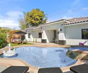 The Pink Bulldog Palm Springs LUX Villa