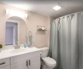 River Retreat W/ HOT TUB/ Game room