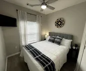 4 Bedroom/4 Bath Condo- 2 Blocks From Campus