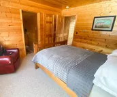 360 mountain views- Cozy cabin with room for all