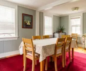 Located close to wedding venues, downtown shops and eateries.  Family friendly!