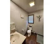 Cozy One-Bedroom Cabin on Peaceful 38 Acres