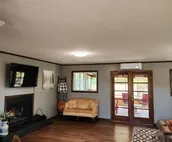Cozy One-Bedroom Cabin on Peaceful 38 Acres