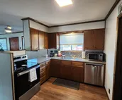 Cozy One-Bedroom Cabin on Peaceful 38 Acres