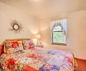 Cozy, Secluded Davis Cabin on 60 Wooded Acres