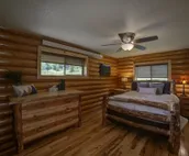 Cabin close to Nemo, private stocked pond and hot tub great for families!