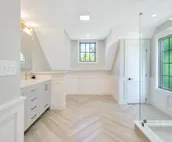 4 bedroom home downtown Nashville. Hot tub, large patio, fire pit, and game room