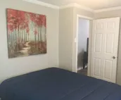 Multi-Room Apartment * Easy to Downtown or Airport