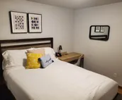 Lower Unit-Hawthorne Area-15 min walk 2 Dwtn Fargo