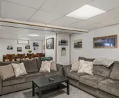 ROCKNE HOUSE- 1 mile from ND campus- sleeps 12