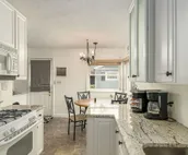ROCKNE HOUSE- 1 mile from ND campus- sleeps 12