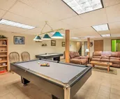 'Eagles View' w/ Game Room - Walk to River!