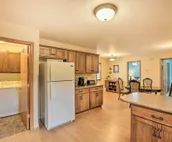 'Eagles View' w/ Game Room - Walk to River!