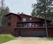 Spacious Family Friendly Black Hills Mountain House