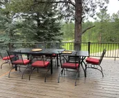Spacious Family Friendly Black Hills Mountain House