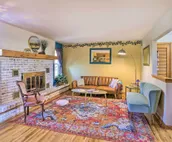Beautiful Bellevue Home w/ Deck + Gas Grill!