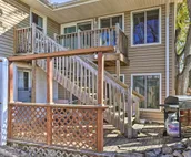 Beautiful Bellevue Home w/ Deck + Gas Grill!