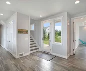 Runyan Lake House / 4 Private Suites - Sleeps 13