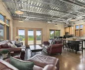 Beautiful views, secluded location, close to town