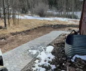 Private, Comfortable, Remote Mountain Apartment in Walk-out Garden Level of Home