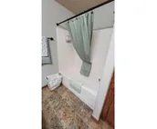 LMD Townhouse 3 bdrm with HOT TUB and game room.