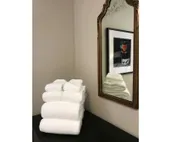Entire Two Bedroom Apartment in East Providence