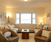 Waterfront Oasis w/ Spa amenities & Panoramic views