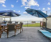Luxury Modern Waterfront - Bubbles & Boats! Views!