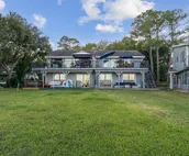 Luxury Modern Waterfront - Bubbles & Boats! Views!