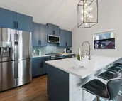 Luxury Modern Waterfront - Bubbles & Boats! Views!