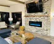 Spectacular Red Rock Views! Hot Tub, Deck, Grill
