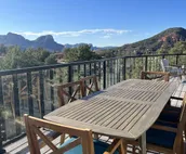 Spectacular Red Rock Views! Hot Tub, Deck, Grill