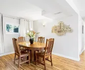 Four Bedroom Two Bathroom House Stylish Two Story Clean Spacious Modern Quiet