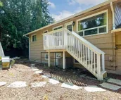 Four Bedroom Two Bathroom House Stylish Two Story Clean Spacious Modern Quiet