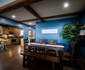 Cozy 4 bedroom lakefront cottage with a view!