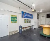 Stylish Home a Block Away from Entertainment