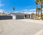 Acacia Desert Retreat