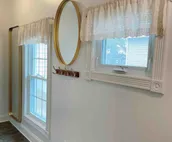 Spacious Pl- Walk to Beach, Downtown & Lighthouses