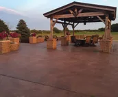 Arista Ranch Lodge-Country Setting....