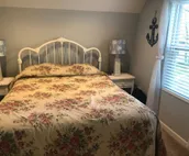 Quiet place on the water upstairs duplex B