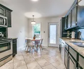 Myrtle Place--Urban Core/5 Beds/Fiber/EV Charging