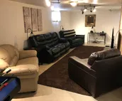 J-J Welcome Home - Spacious 5-BR, great location.