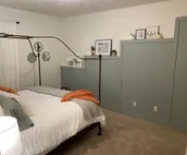 6 bdr 5 ba luxury home. Sleeps 14.  5 min (1-80)